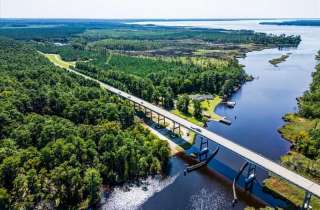 1,726 +/- Acres on the Pungo River and the Intracoastal Waterway